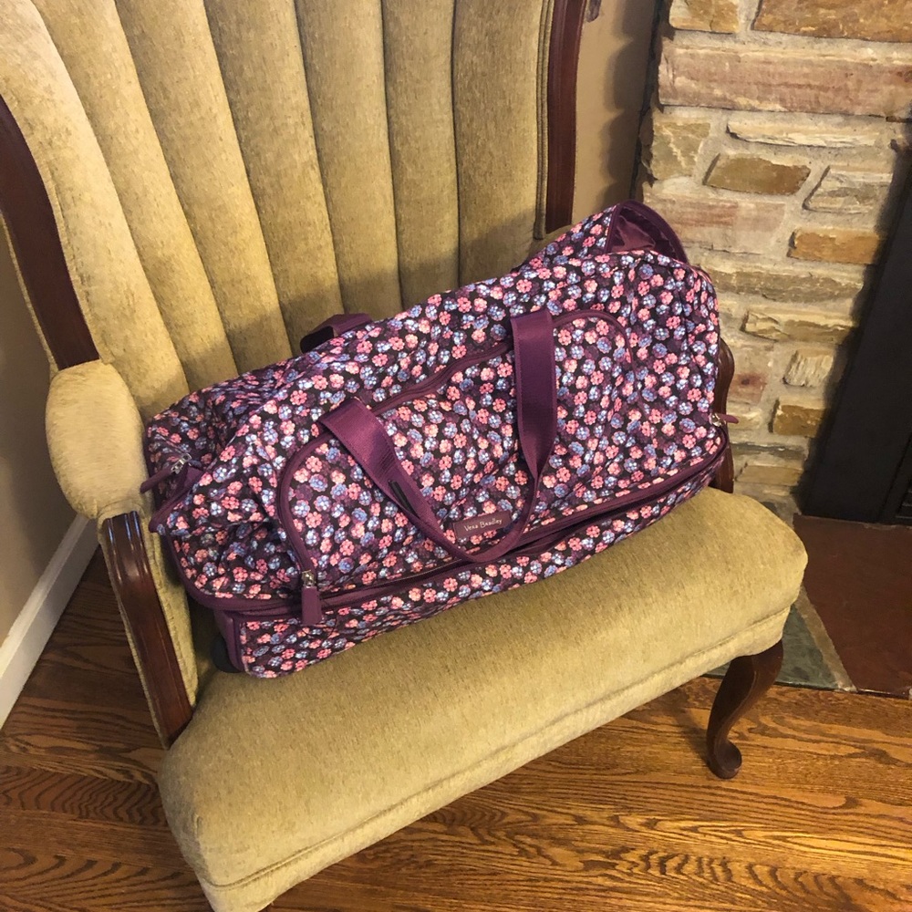 Vera Bradley rolling tote.  22x11x12
